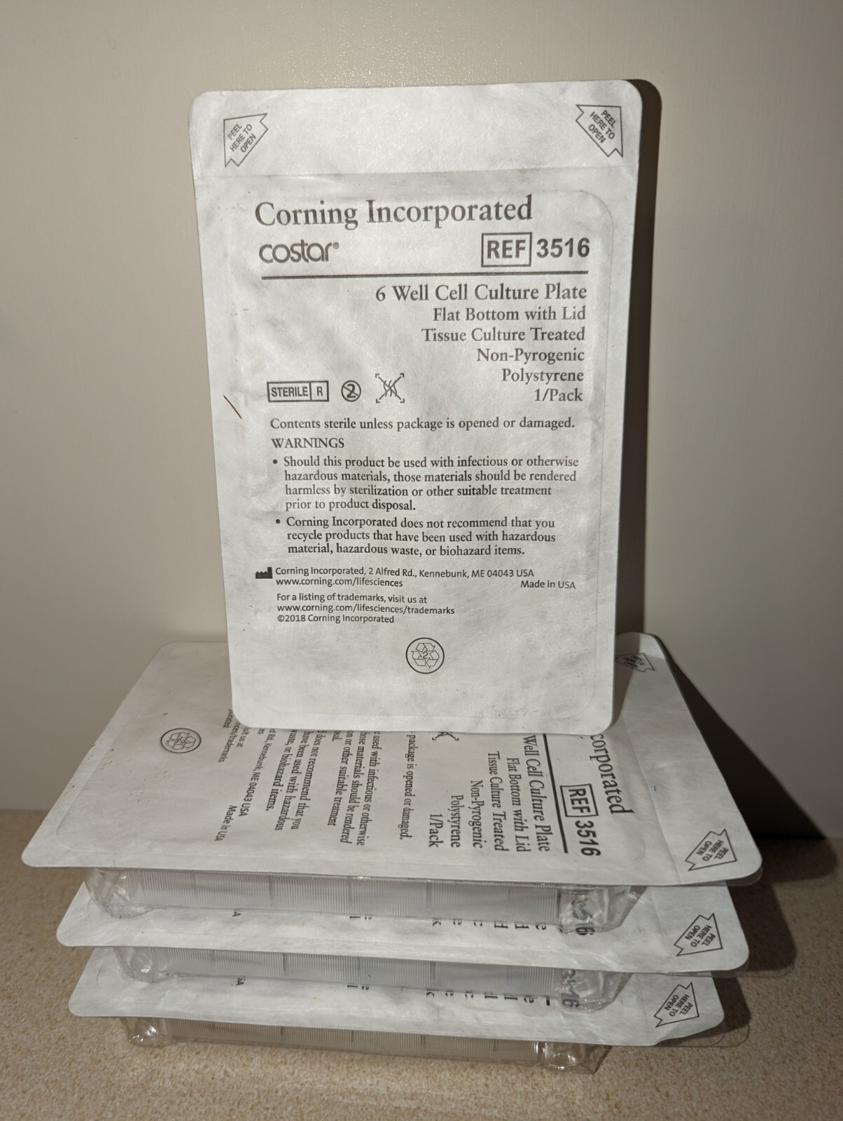 Corning Costar 6 Well Cell Culture Cluster Flat Bottom w/ Lid 3516 (Quantity 4)