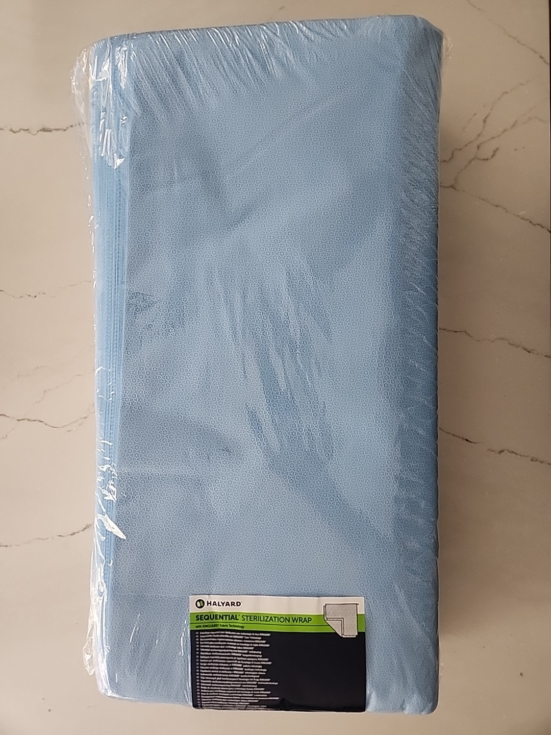 Halyard Health H100 24″ x 24″ Sequential Sterilization Wrap 10724 (250 Count)