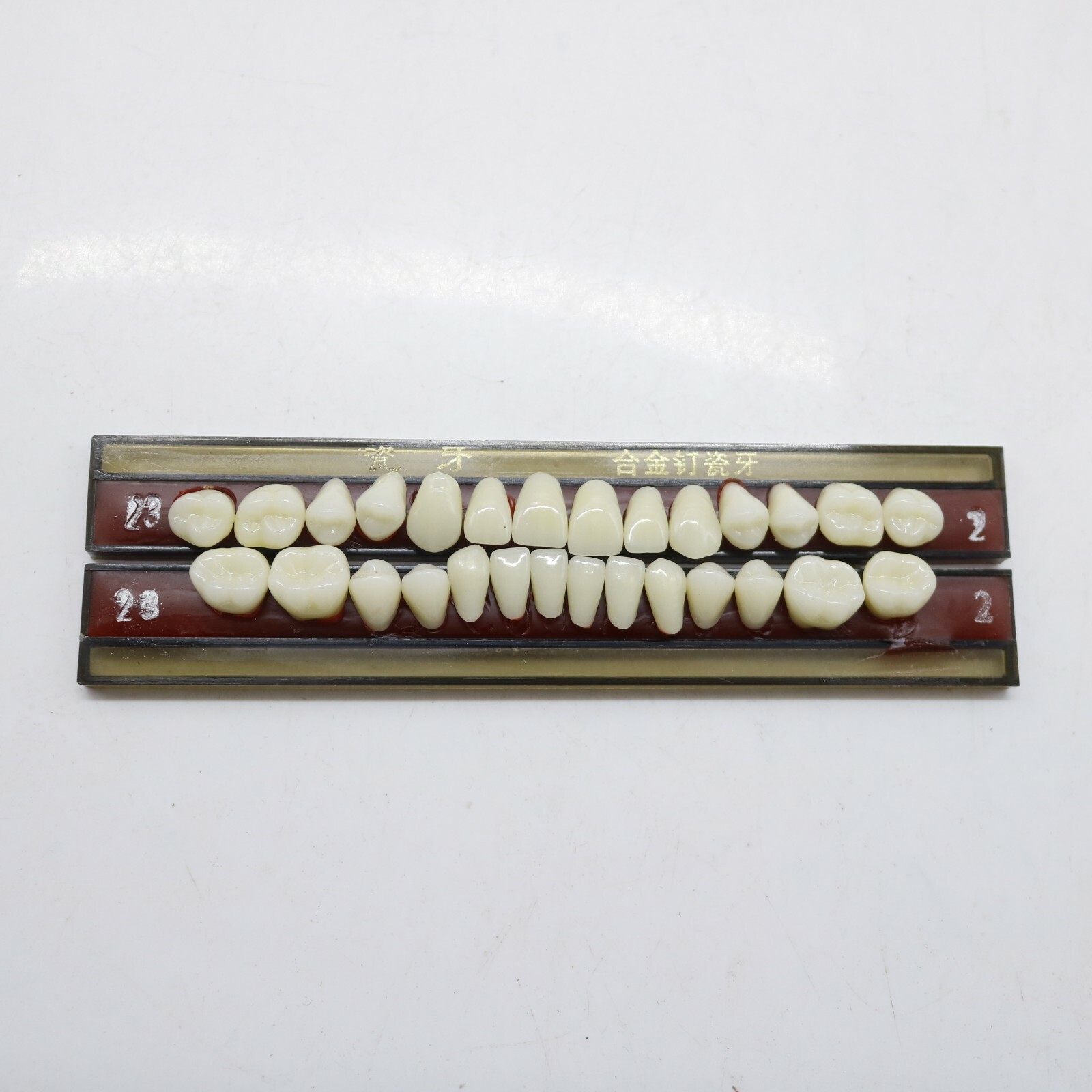 5 Set/Box Alloy Pin Porcelain Teeth Dental Materials Tooth Shade Guide A2 23# US