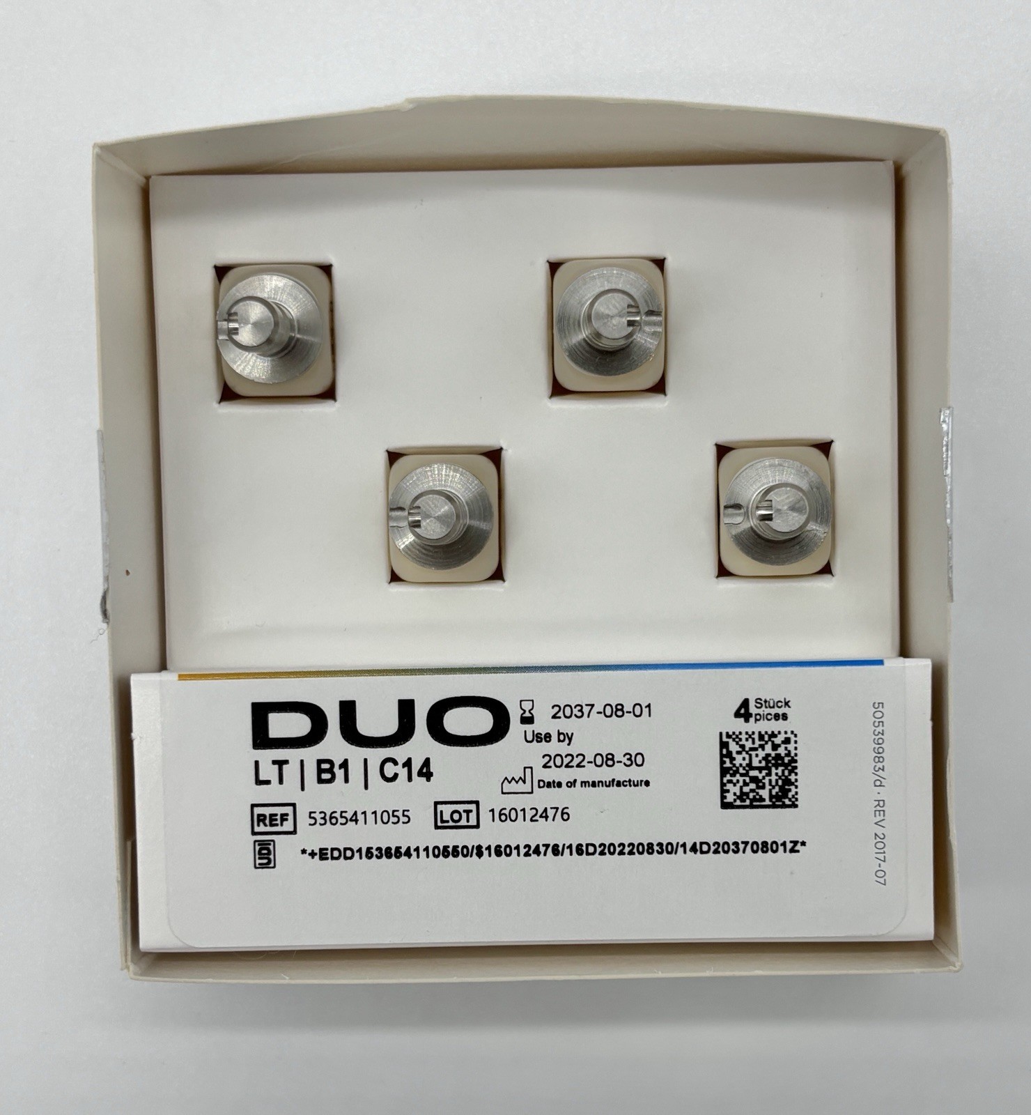 Dentsply Sirona Celtra Duo LT B1 C14 CAD CAM Blocks 4pcs CEREC Exp 2037