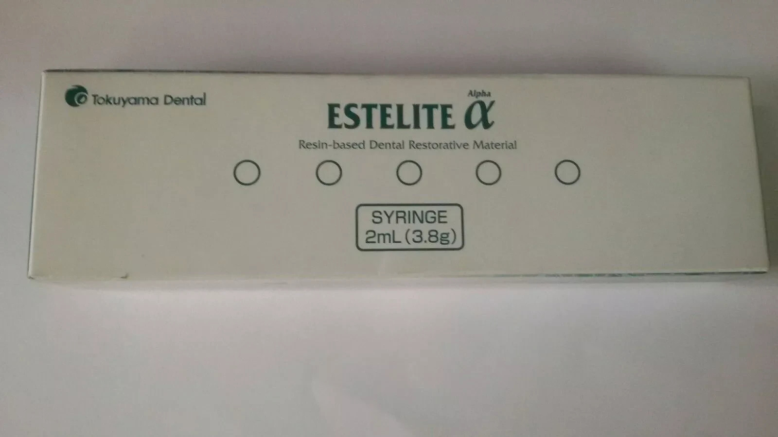 TOKUYAMA ESTELITE ALPHA ,DENTAL COMPOSITE (3.8GM SYRINGE)-LONG EXPIRY