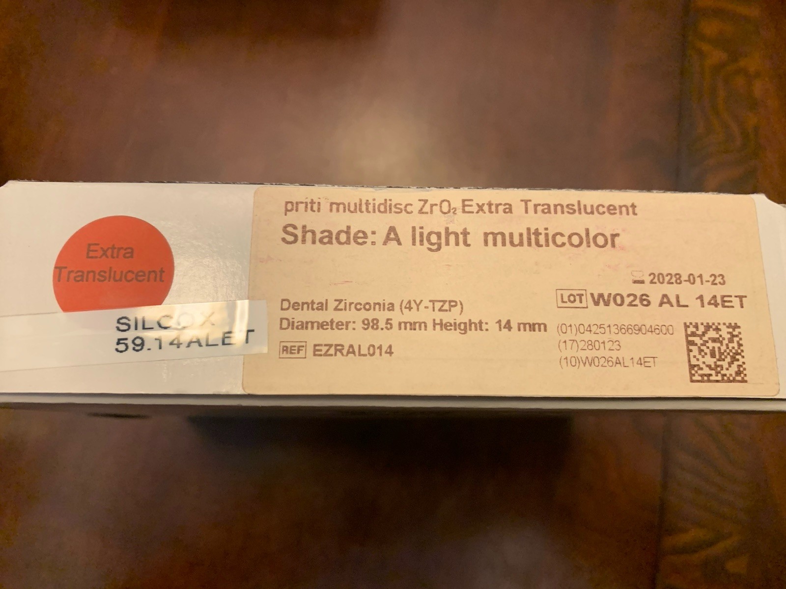 Zirconia Disc Puck Milling Priti ZrO2 Extra Translucent 98x14mm A Light Multi