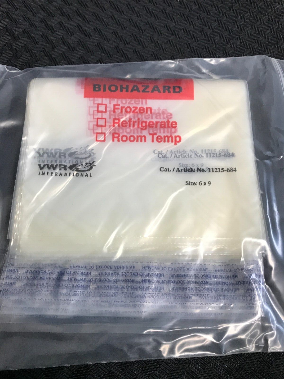 (175) VWR Secura’T Self-Sealing 6″ x 9″ Biohazard Specimen Bags 11215-684