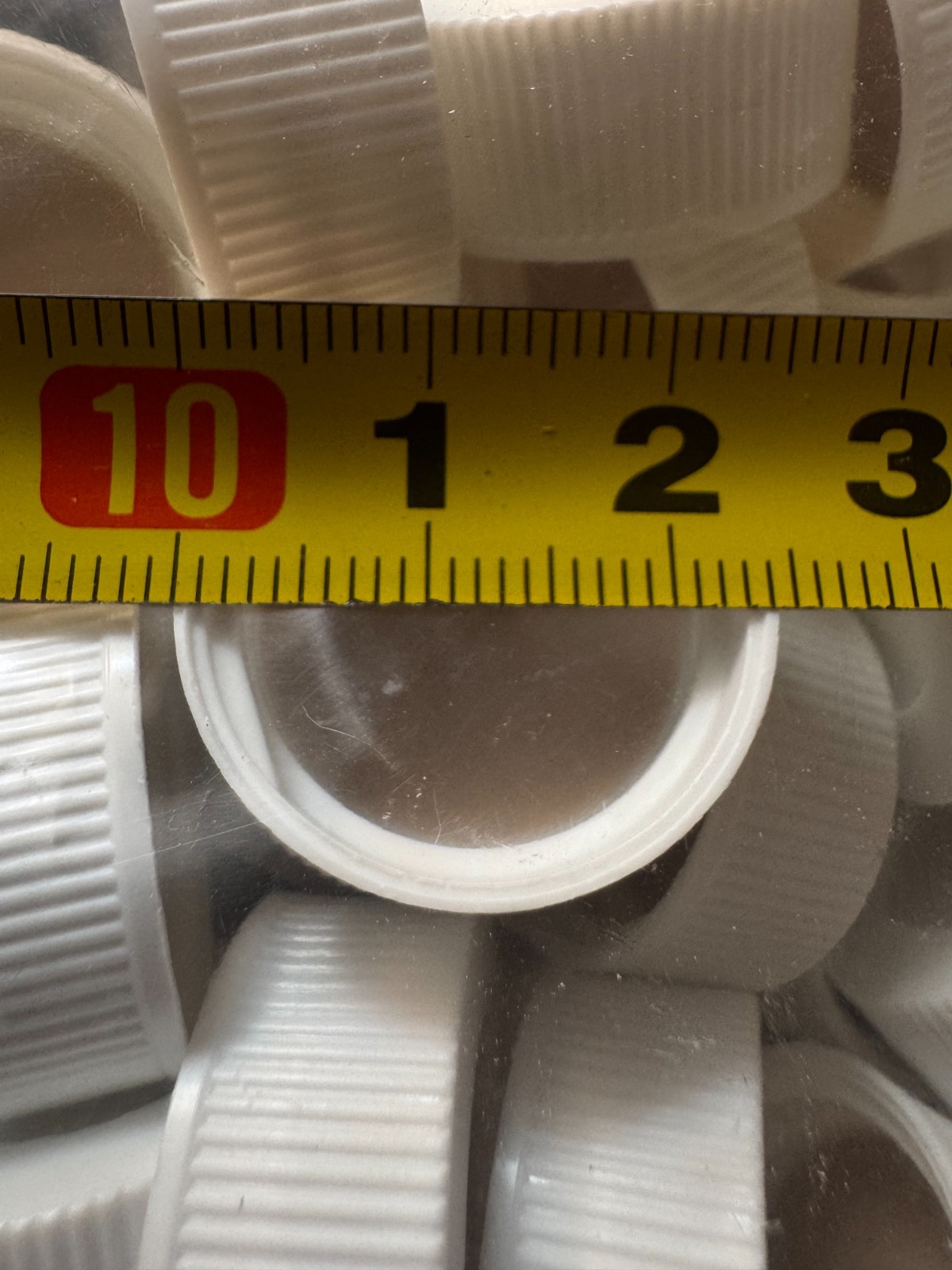 Lot of 100 White Ribbed Caps Slit Septum Plastic PTFE PP 24mm Laboratorium Vials