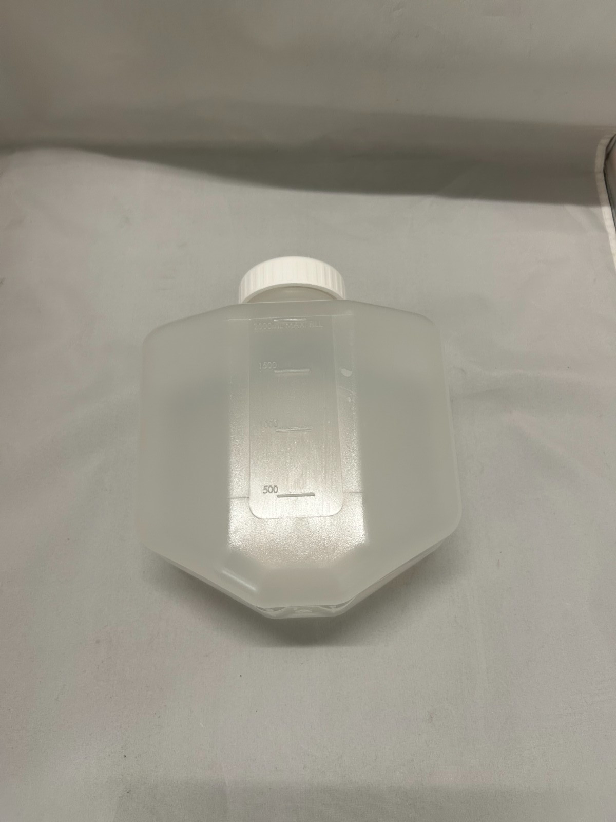 Nalgene™ 2L PPCO Bio Bottle with Sealing Closure (1 bottle)