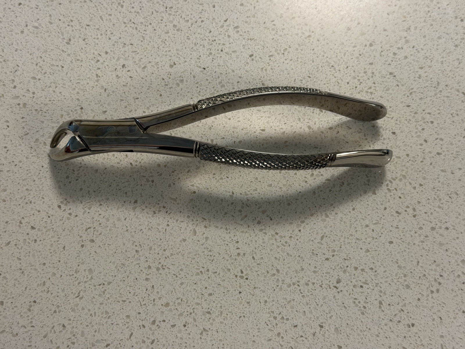 Miltex Dental 151 Stainless Steel EXTR Forceps Universal Germany Oral Surgery