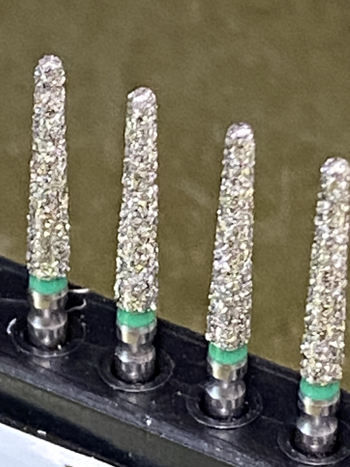 Diamond Burs 100 X 856-016 1.6 mm Diameter 10mm Cutting Length. #199-016Sc