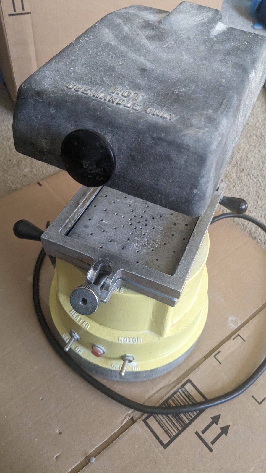 Henry Schein T&S Plastics Dental Lab Vacuum Former Mouth-guard Former, 115v 101