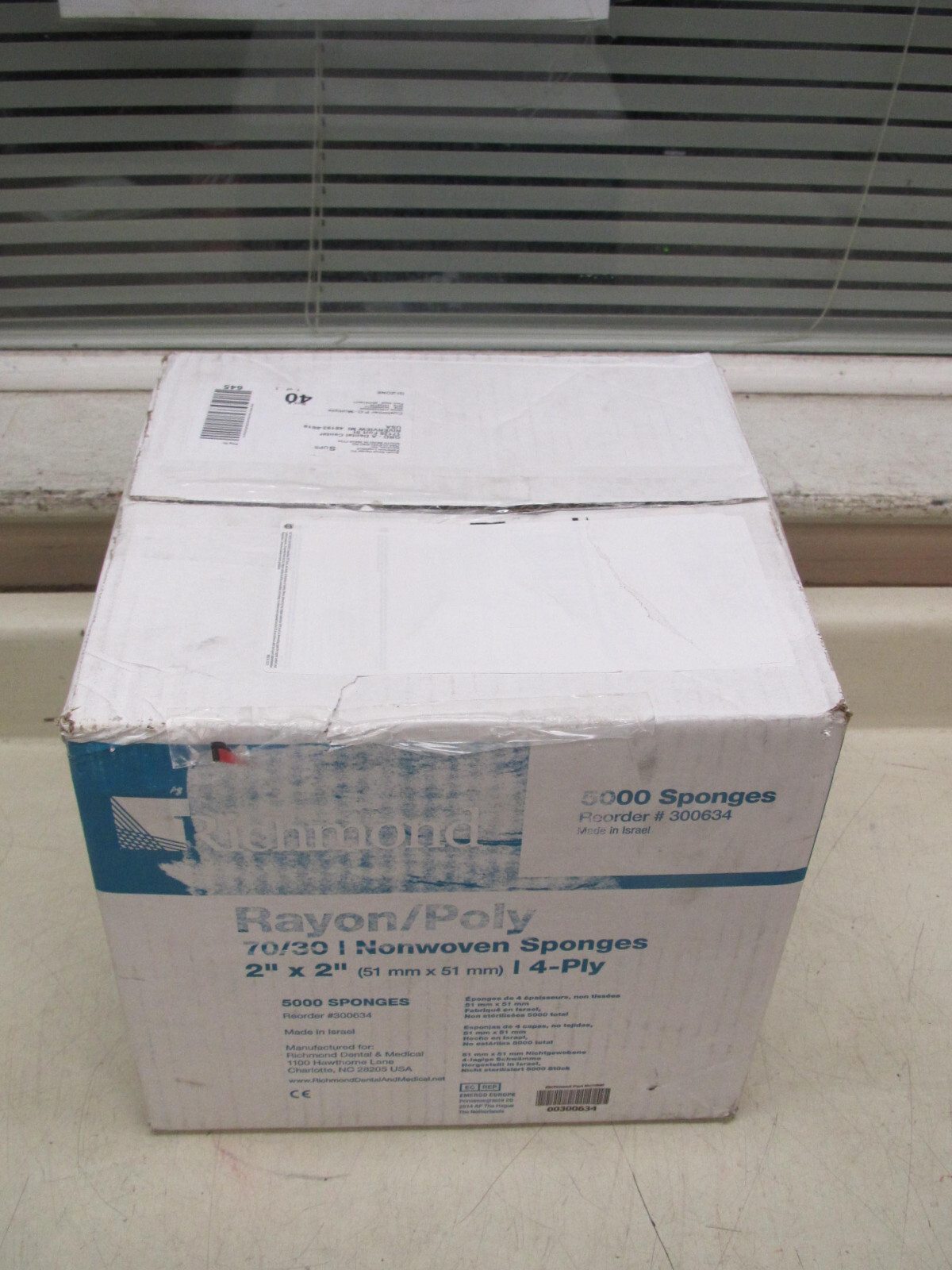 Richmond Dental & Medical 300634 2″ x 2″ Rayon/Poly Nonwoven Sponge Qty. 5000