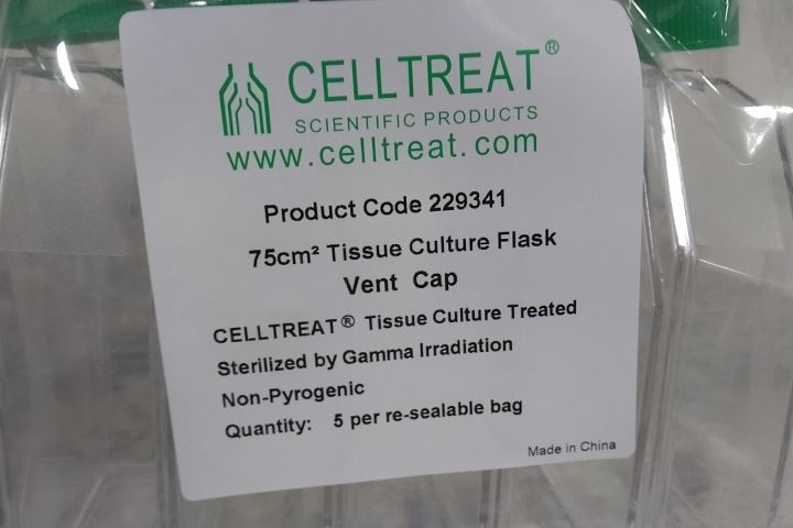 Celltreat 229341 100 Pk Sterile Treated Culture Flasks with Vented Cap