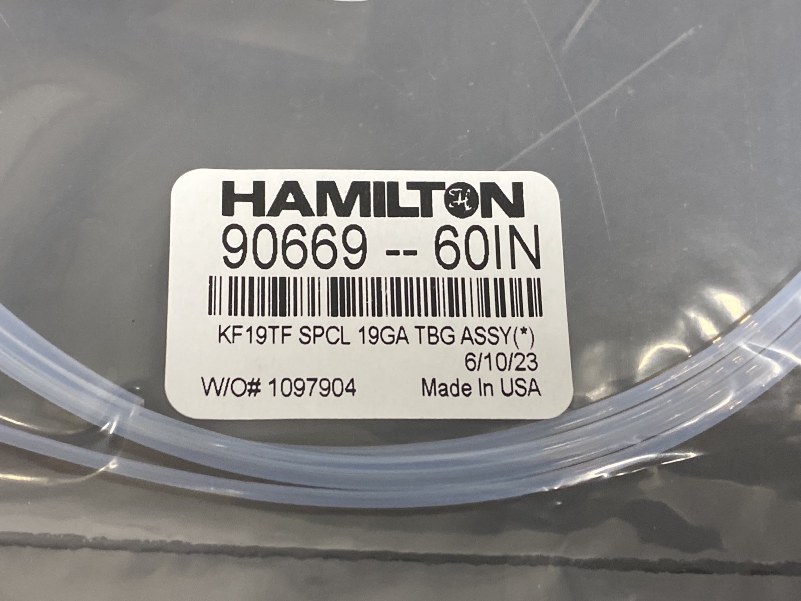 (5) HAMILTON Polymer PTFE Tubing w/ F Luer Connector 1.6mmOD 60” 19g 90669–60IN
