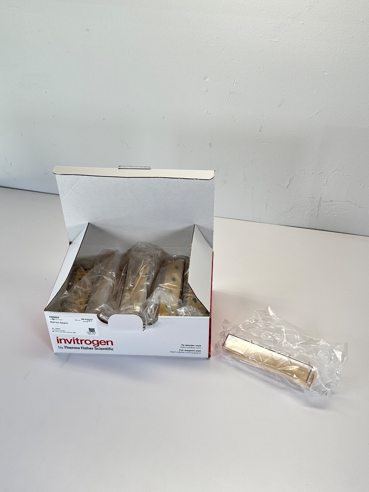 INVITROGEN Thermo Novex Cassette Electrophoresis Tank Mini Gel Adapters (10/Pk)