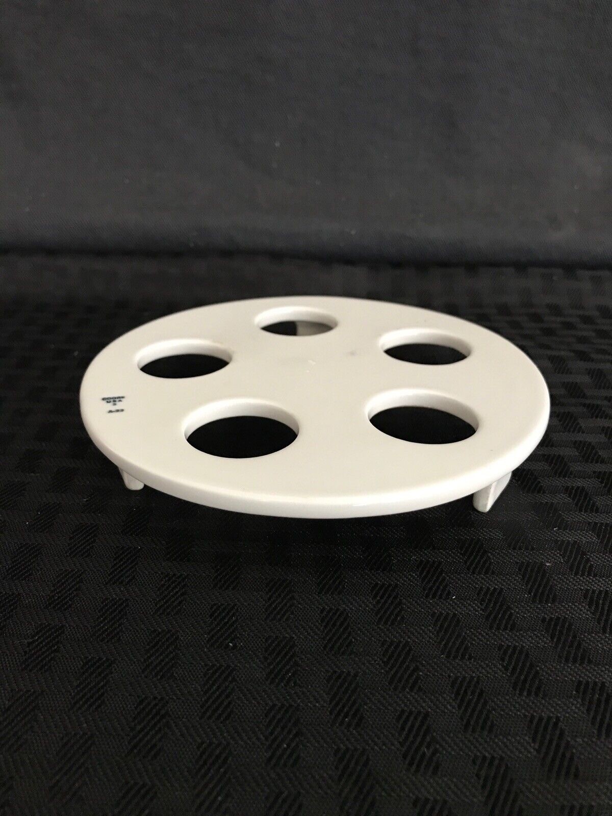 COORS COORSTEK Glazed Porcelain 140mm 5 1/2”Plate For Small Desiccator 60446