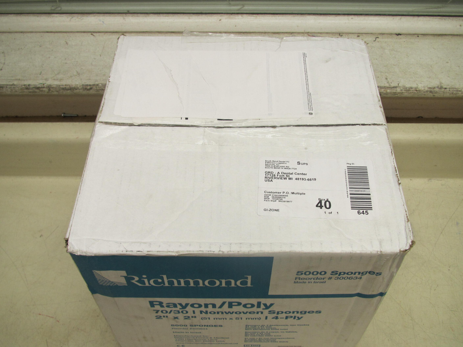 Richmond Dental & Medical 300634 2″ x 2″ Rayon/Poly Nonwoven Sponge Qty. 5000