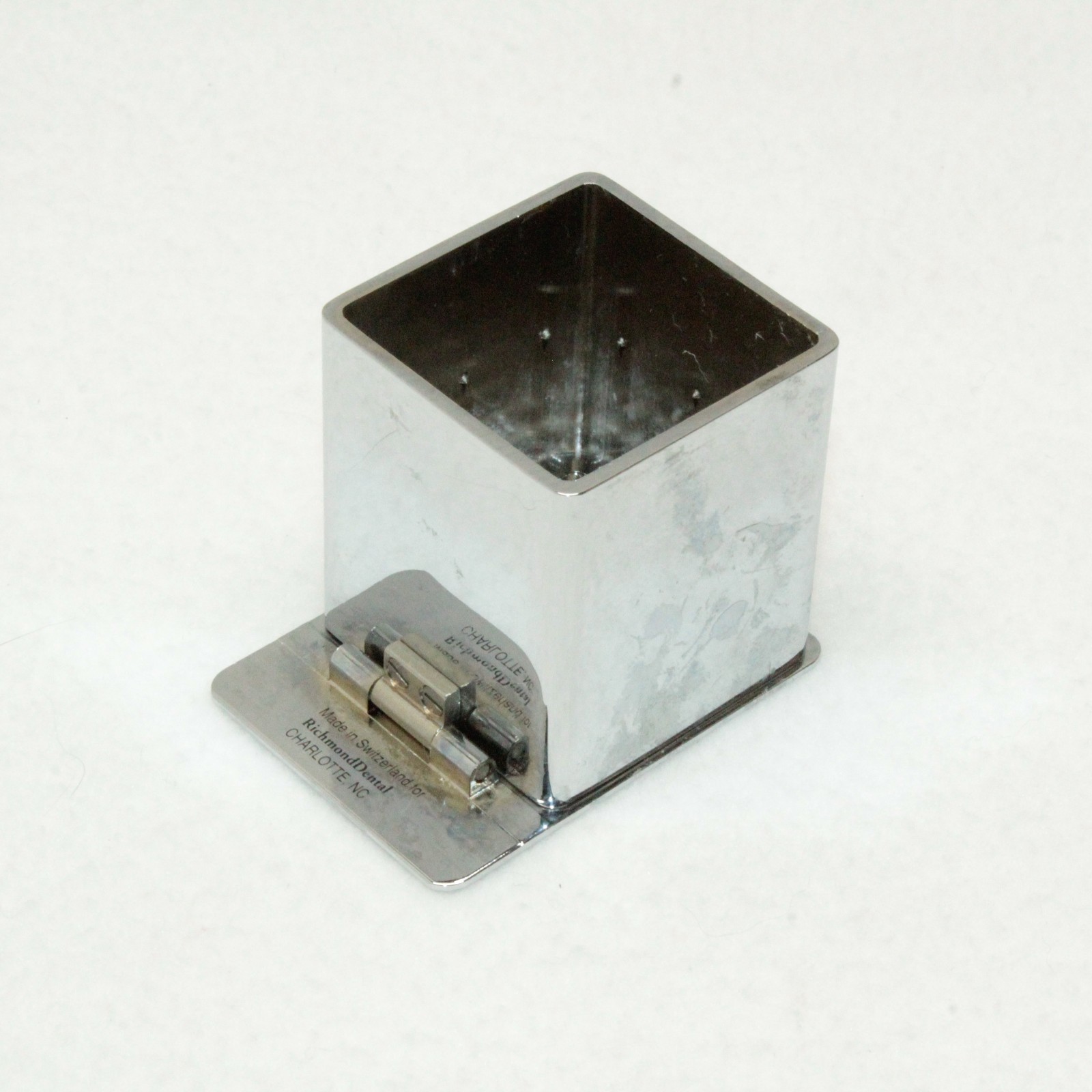 Dental Cotton Pellet Dispenser for Richmond Dental Made in Switzerland