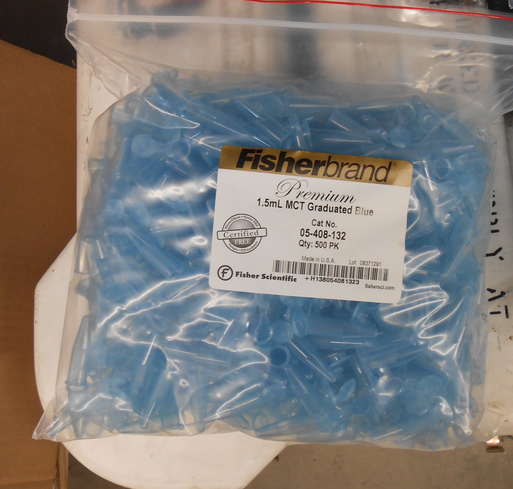 BAG OF 500 FISHERBRAND PREMIUM 1.5ml GRADUATED BLUE MCT 05-408-132