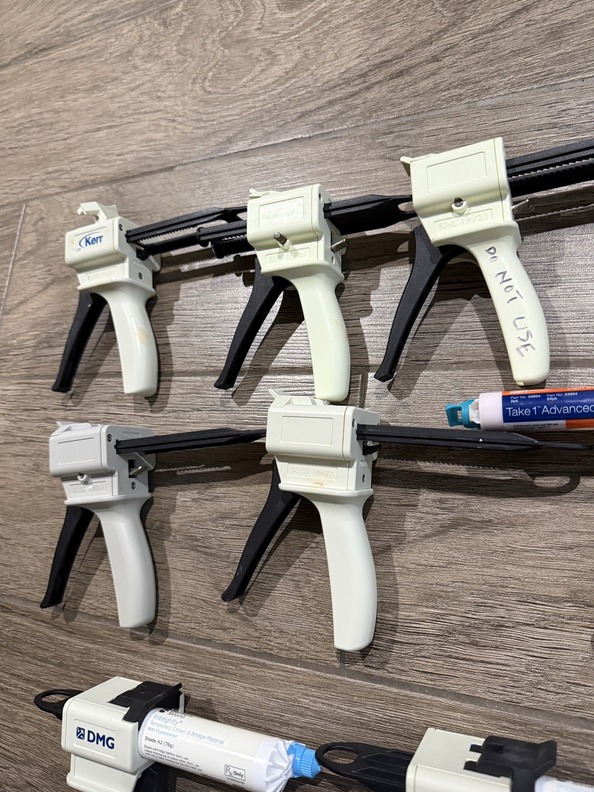 Lot of 11 Dentsply Kerr Automix Dispensing Guns – Mixed Ratios