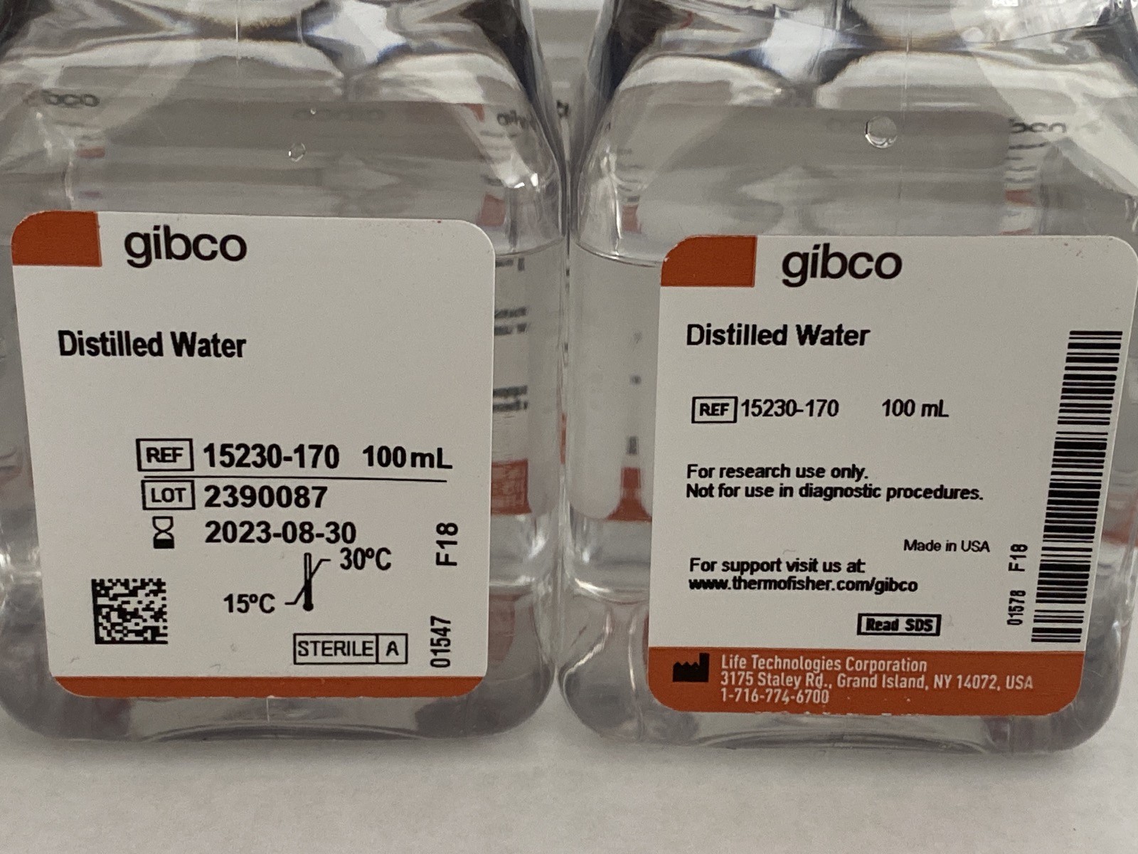 (14) GIBCO 100mL & 500mL Laboratory Distilled Water Bottles 15230-162 15230-170