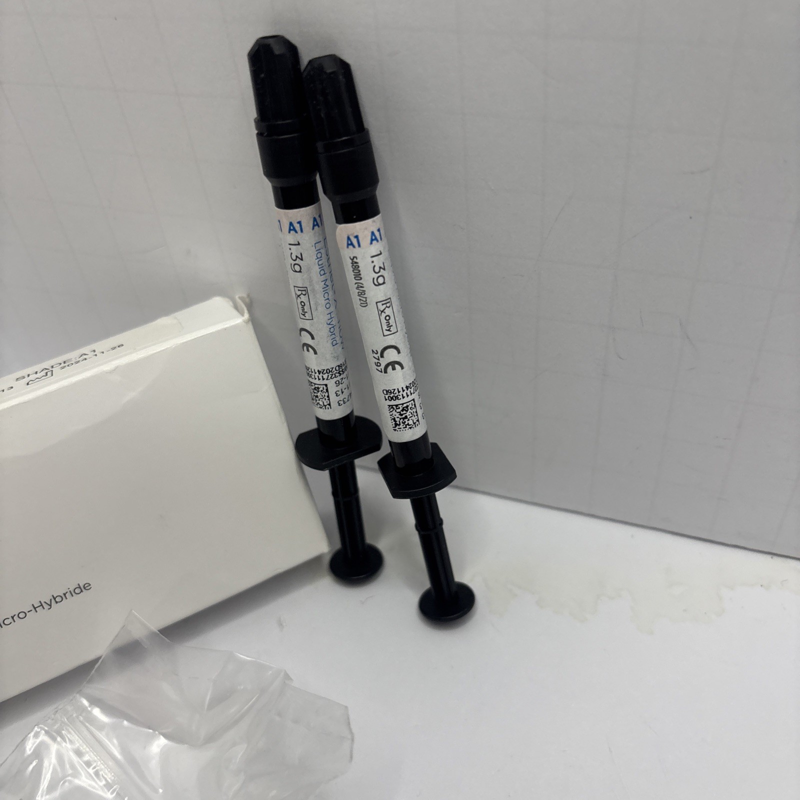 Dentsply Esther.X Flow Liquid Micro HYbrid Composite Syringe 2/Pk