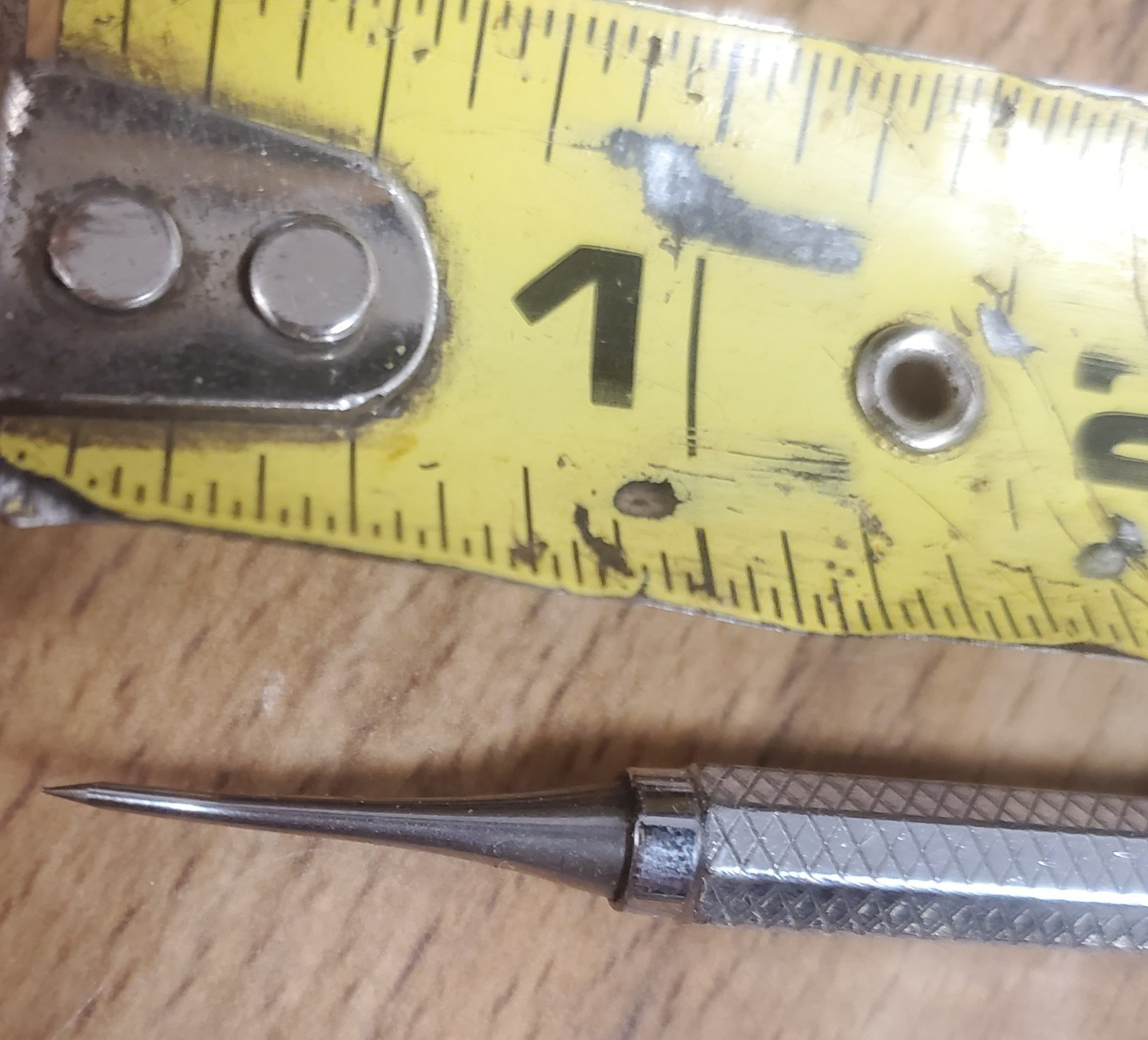 LOT OF 5 USED DENTAL HYGIENIST TOOLS INSTRUMENTS 1 – 1/2 HU-FRIEDY & 4 UNBRANDED