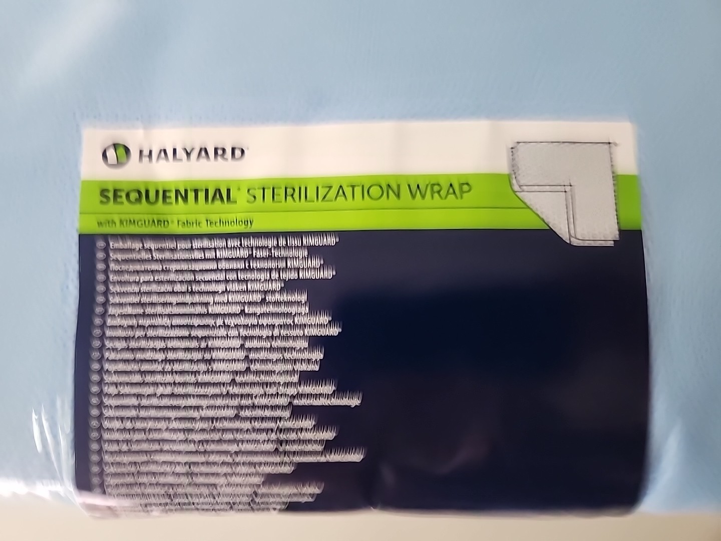 Halyard Health H100 24″ x 24″ Sequential Sterilization Wrap 10724 (250 Count)