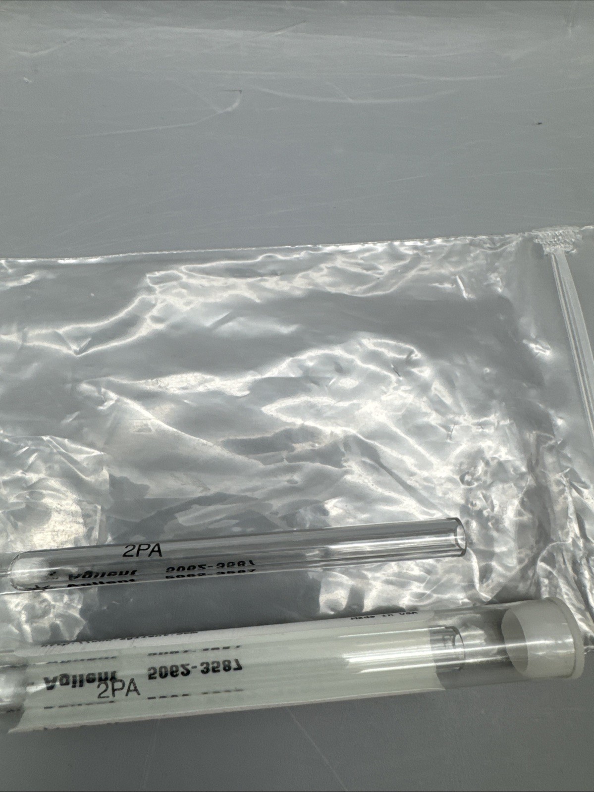 Lot of 2 AGILENT Splitless 4mm Single Taper Injection Port Liner 5062-3587