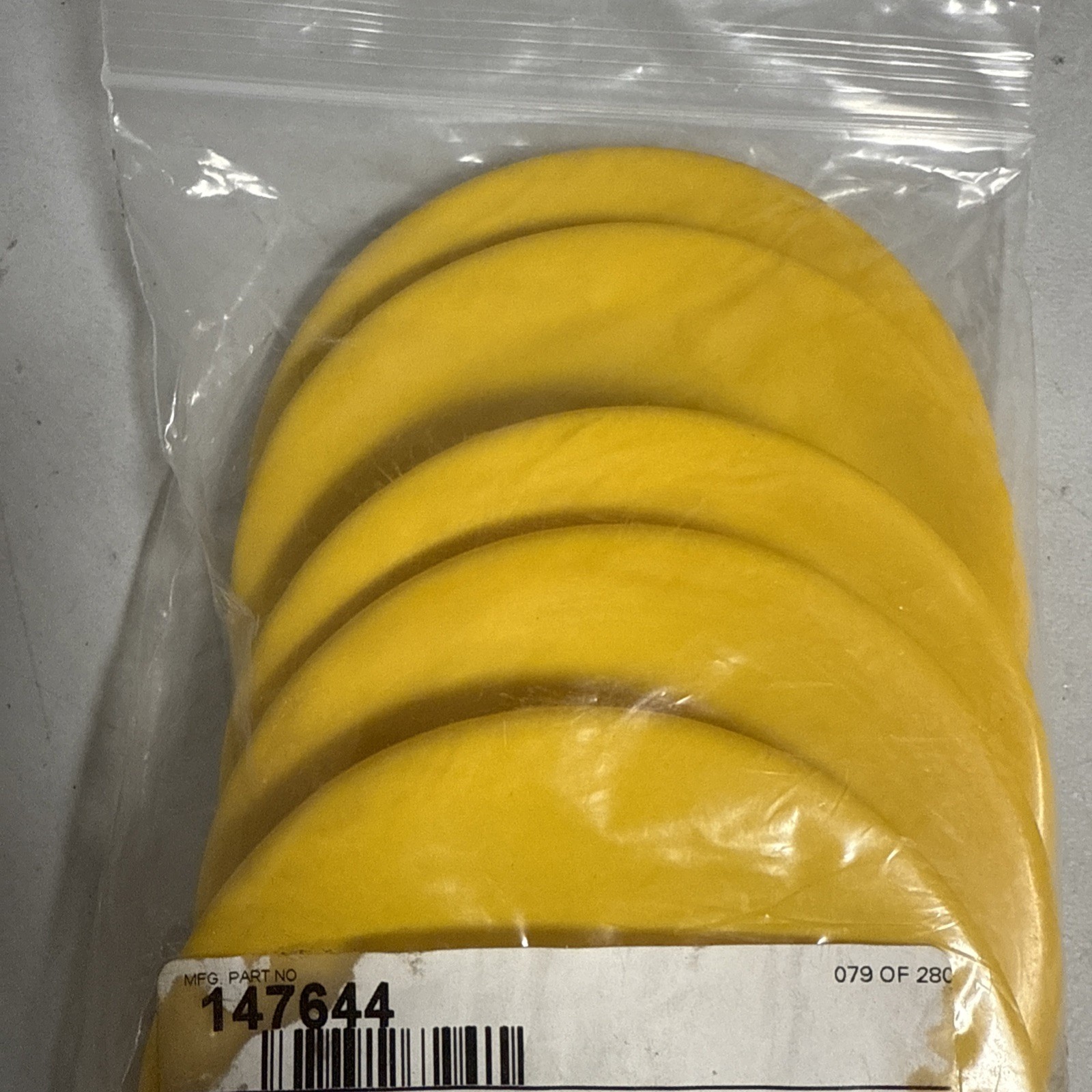 Lot of 5- FC Flange Covers (FC-400-0.060-701-19-YELLOW-5) 4.000″ x 4.690” 147644