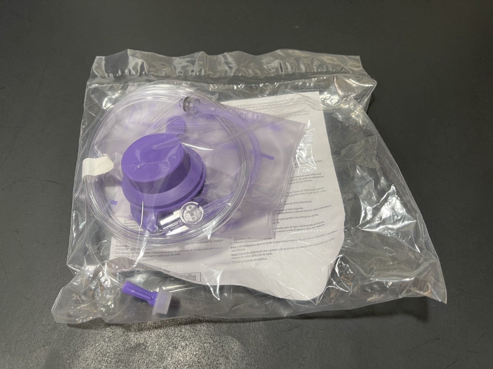 Kangaroo Joey Pump Set 1000ml Bag Anti Free Flow 763656/LOT of 28/Exp 05/10/2028