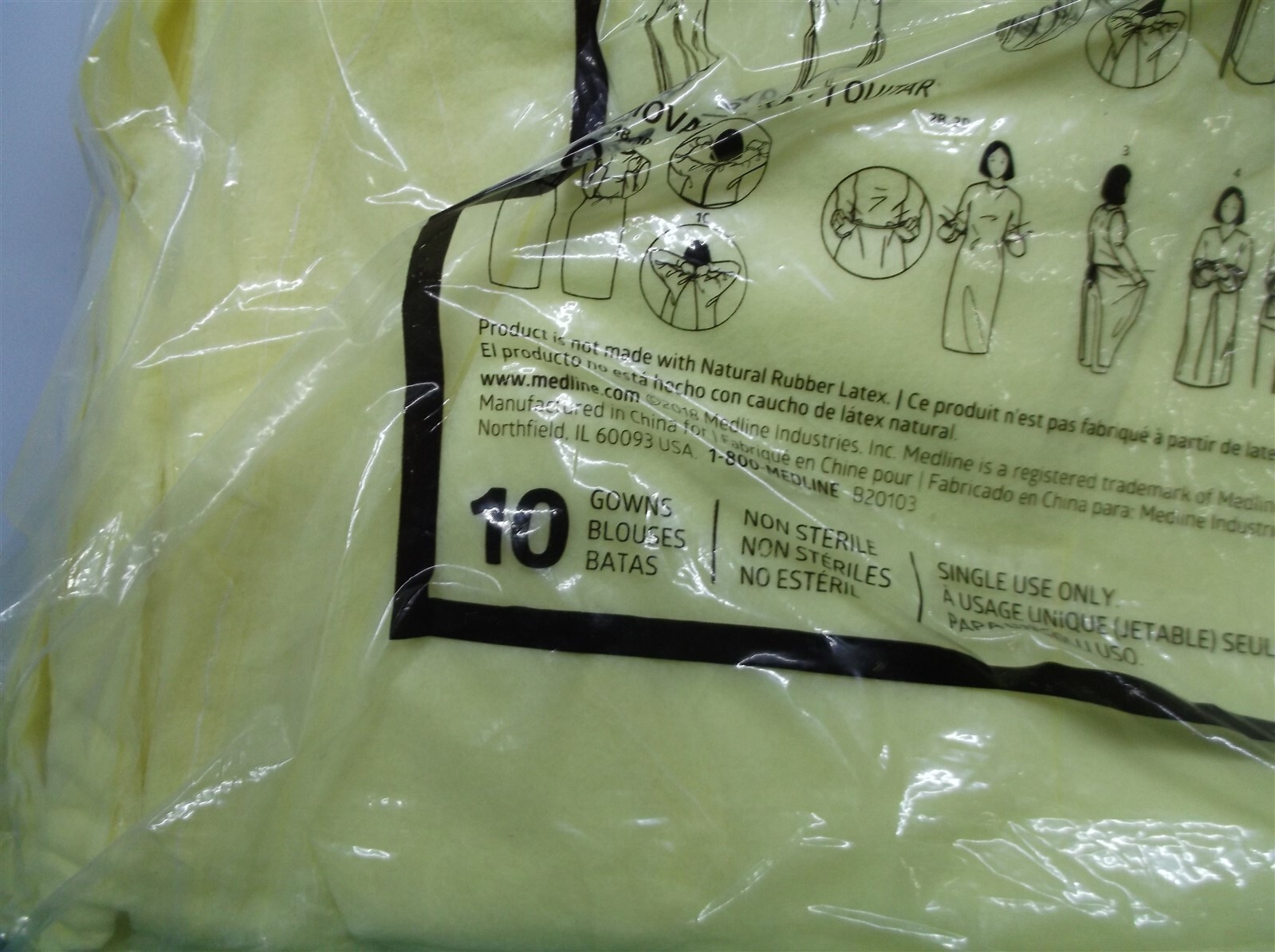 MEDLINE DISPOSABLE SPP LIGHTWEIGHT COVER ISOLATION GOWNS WITH FULL BACK QTY. 10