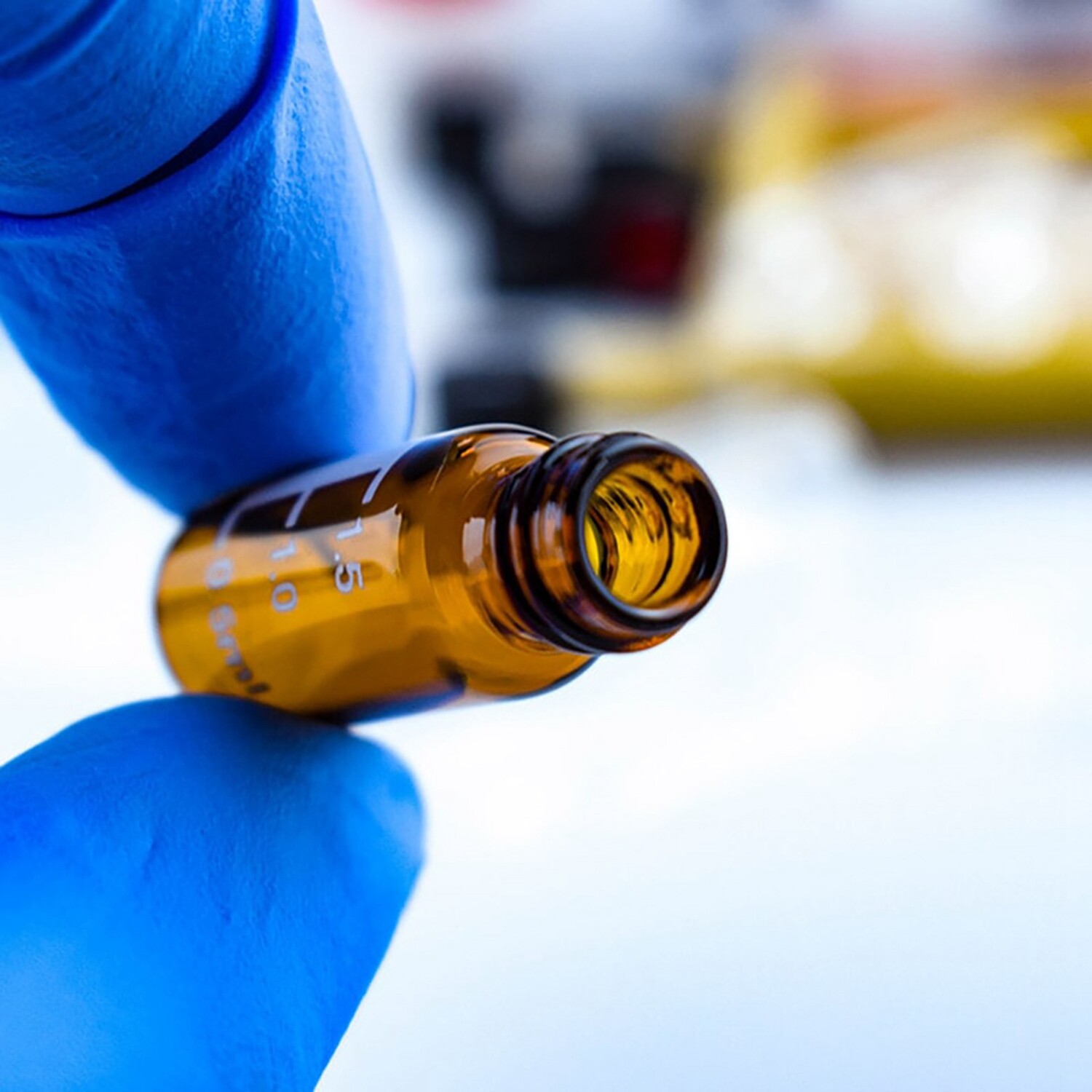 1000p 2mL Autosampler Amber Screw HPLC Vials Pre-slit Caps Write Area Graduation