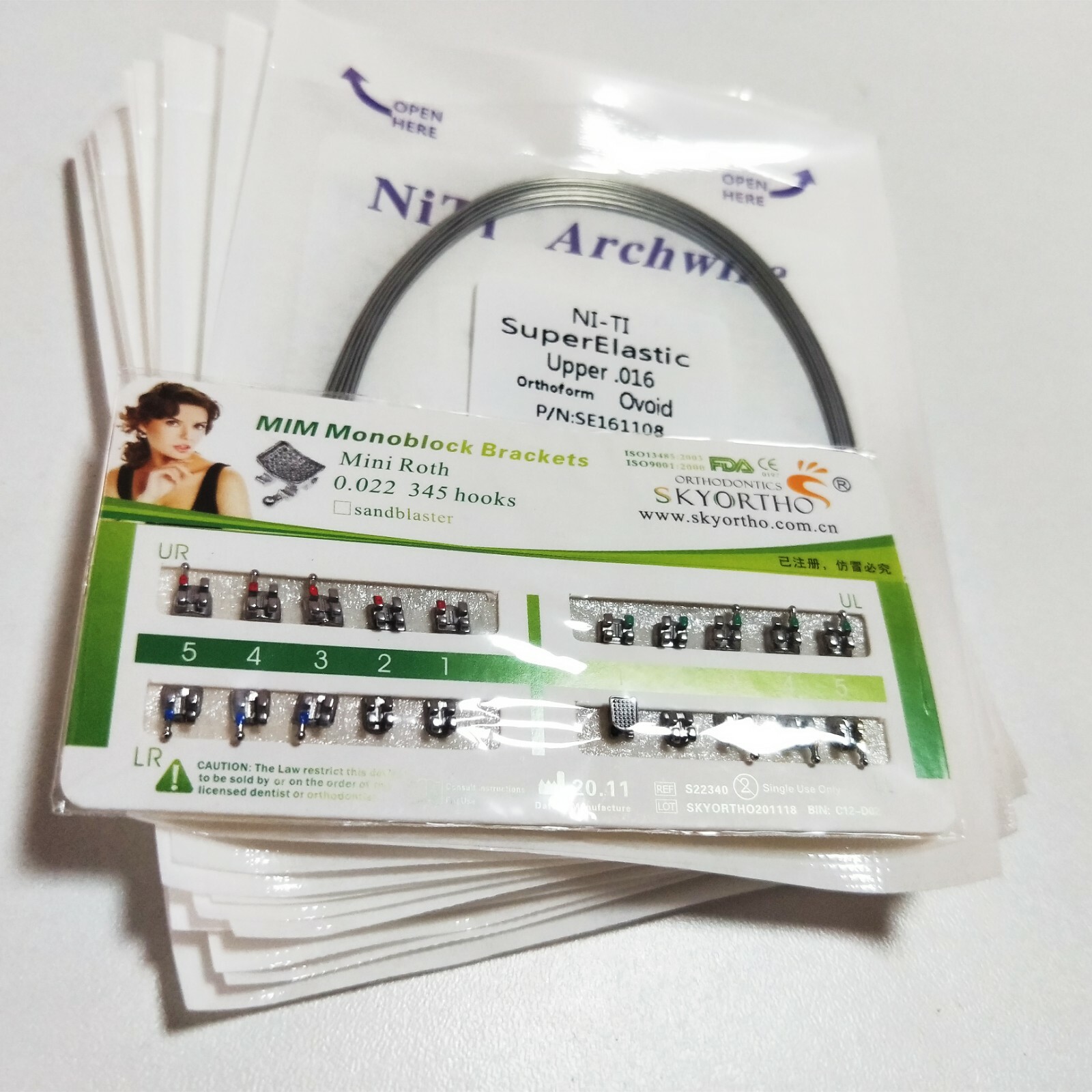 100 Pcs Dental Round Arch Wire & 20 Pcs Metal Bracket MIni Roth 022 345 Hooks