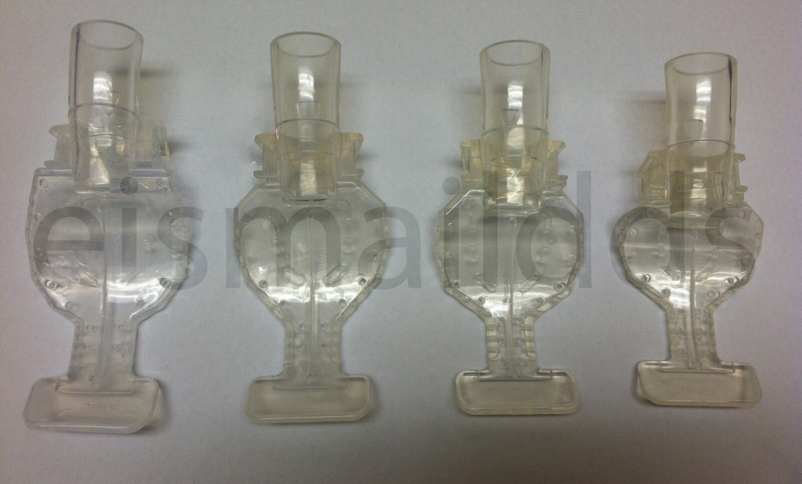 REDUCE DENTAL AEROSOLS; AUTOCLAVABLE 2 MEDIUM DRYSHIELD ISOLATION MOUTH PIECES