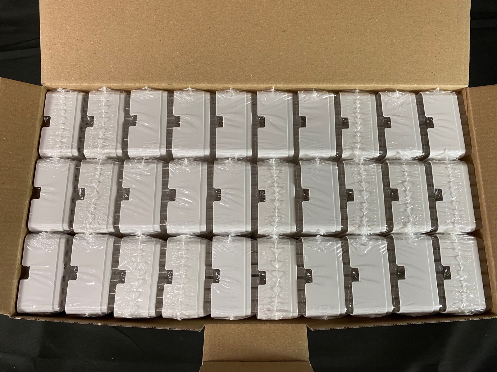 ROCHE DIAGNOSTICS AssayCups For Elecsys 2010 And Cobas 411 11706802001 (3600/cs)