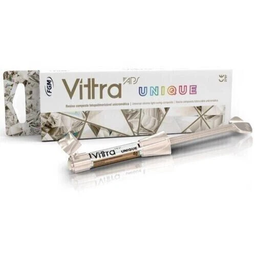 FGM Vittra APS Unique, Universal Shade 4g Syringe Light-Cured Chroma Composite
