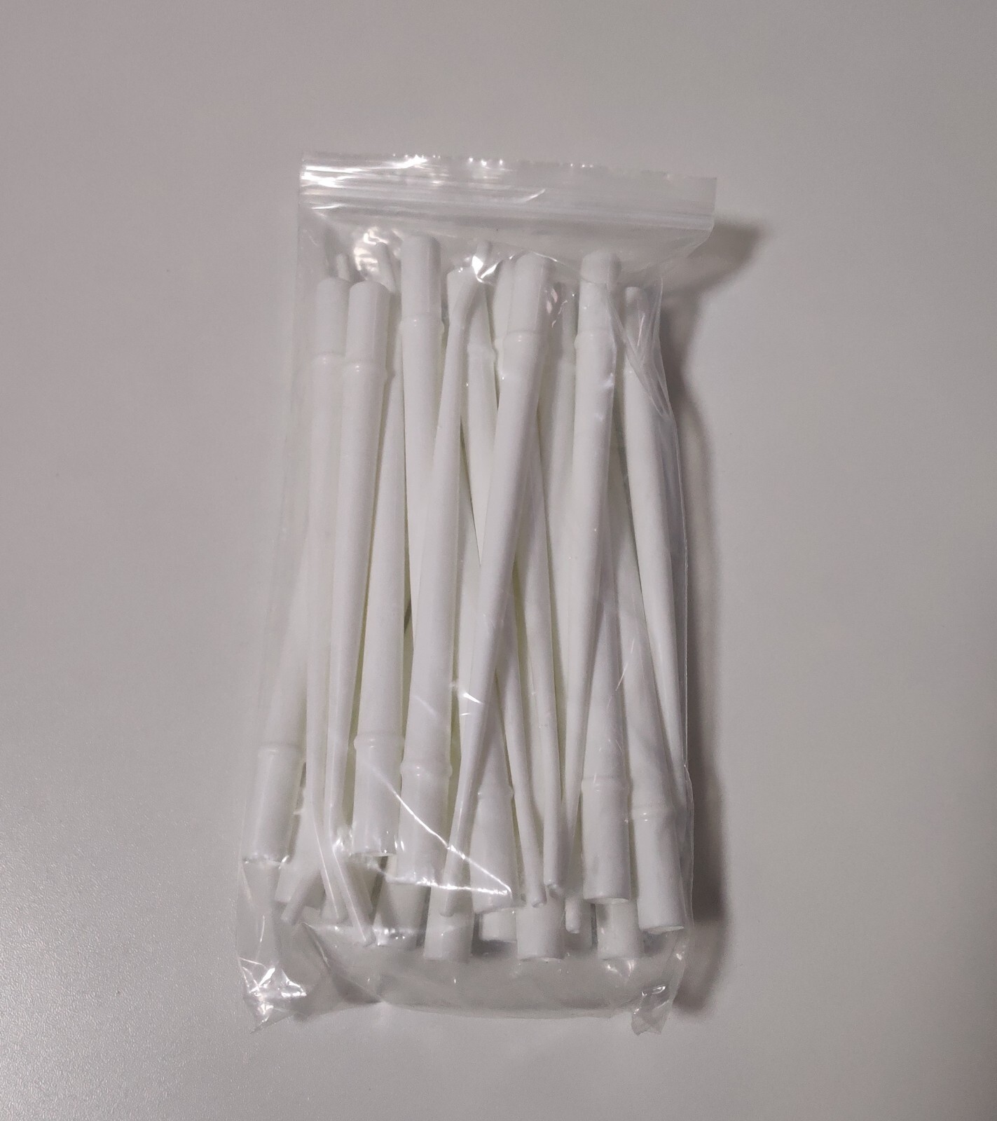 50Pcs (2 Bags) Surgical Aspirator Tips White Medium 1/8″ Dental Suction Saliva