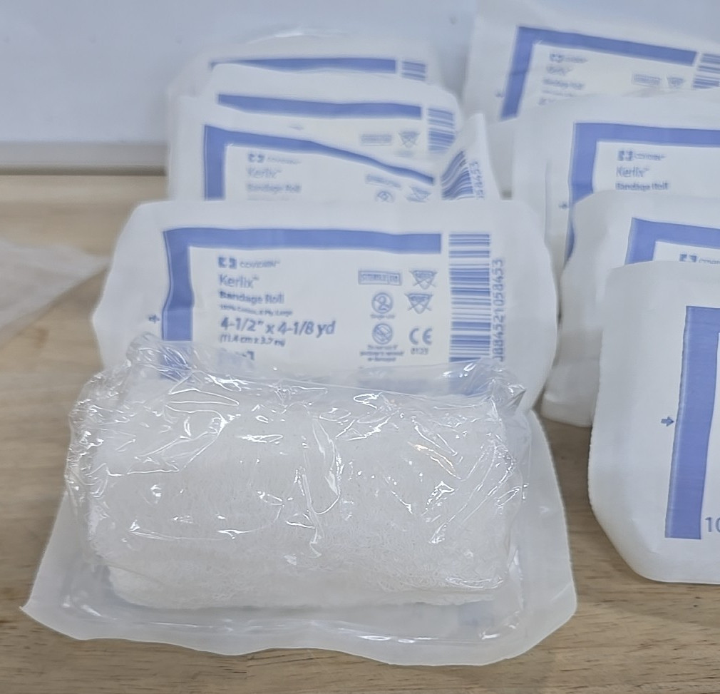 10 pack :Kerlix AMD-Antimicrobial Gauze Dressing Bandage Roll, 4.5X4.1 Yards NEW