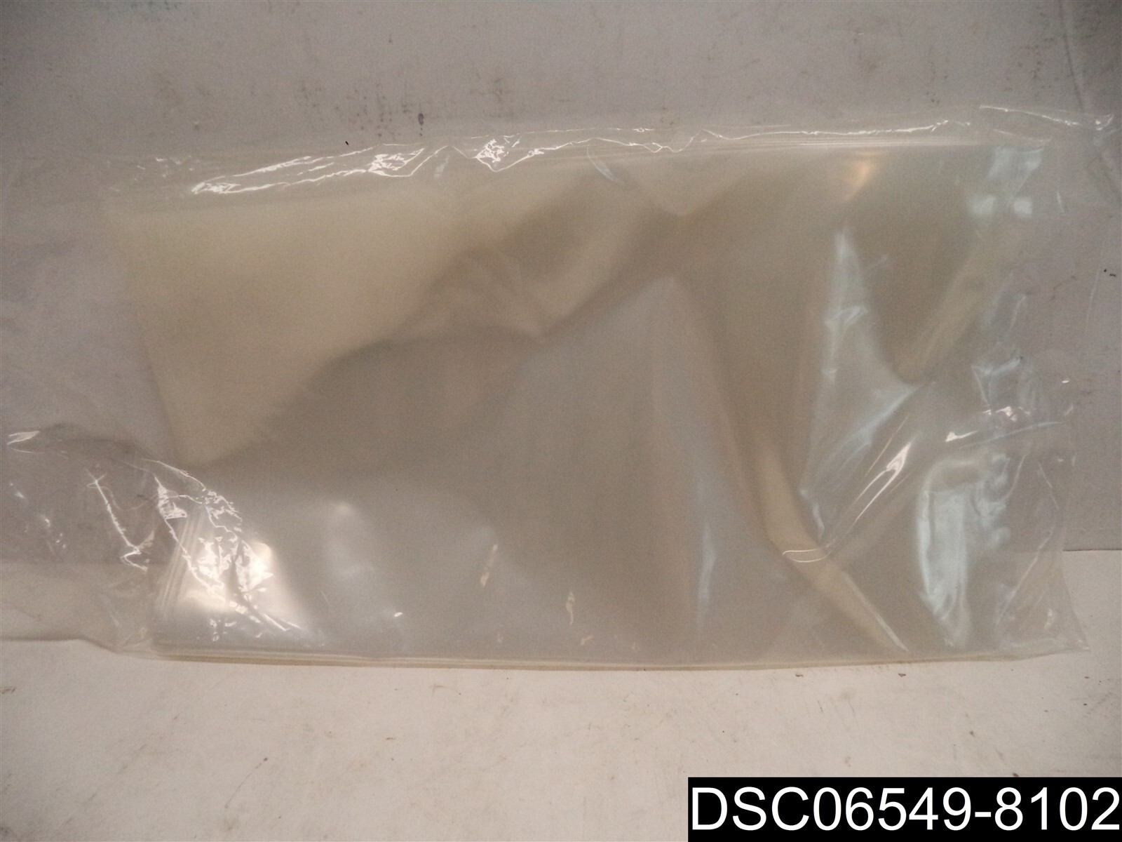 Qty=1000: Labplas SCL-7012 SECUR-T Individually Sterile Bag,55oz.,3 mil, 7″x 12″