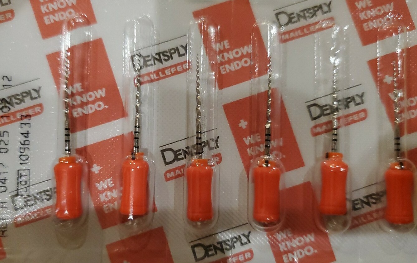Hand Use Dental Dentsply ProTaper Universal NiTi Files 25 mm F2