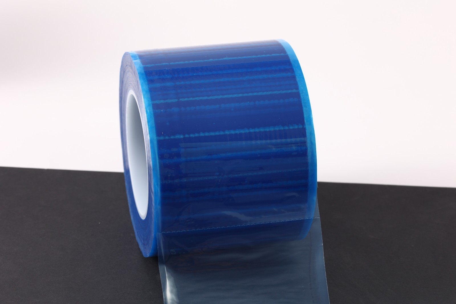 Sticky Barrier Film Wrap 4×6″ Light Blue 1,200sheets per roll dental tattoo nail