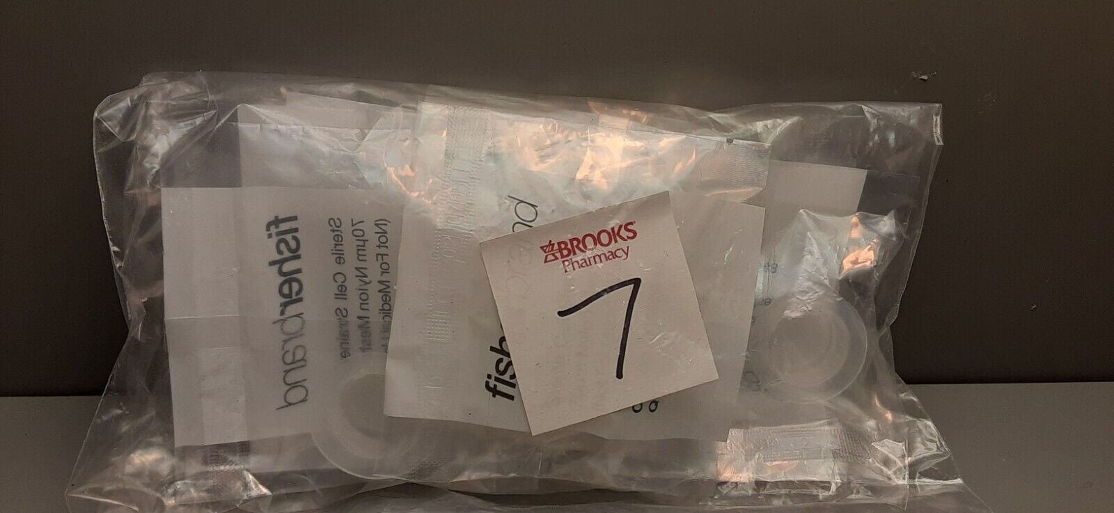 Fisherbrand Sterile Cell Strainer 70ųm Nylon Mesh (7 ind sealed pieces) 22363548