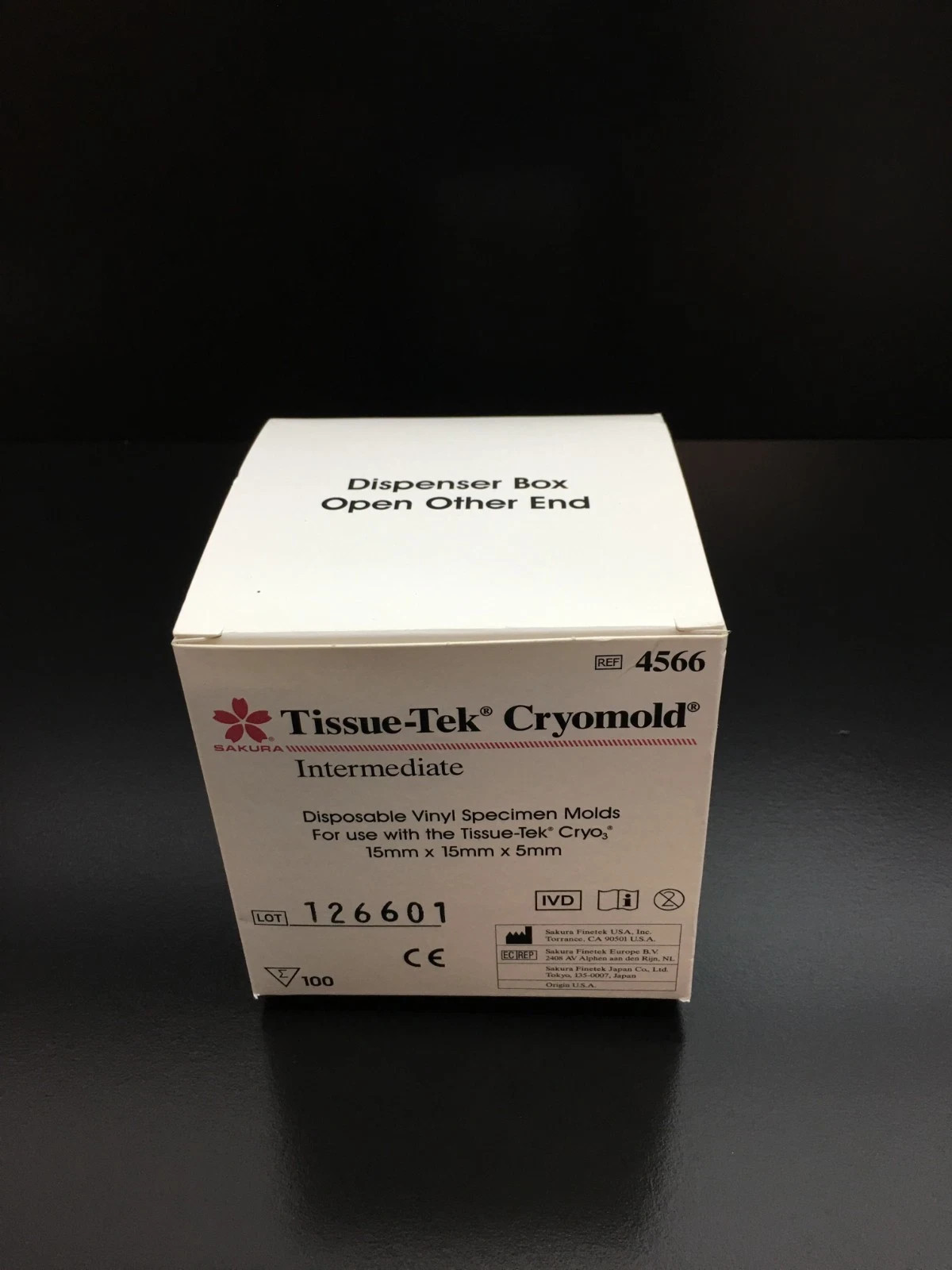 SAKURA REF 4566 Tissue-Tek Cryomold Intermediate 15 x 15 x 5mm