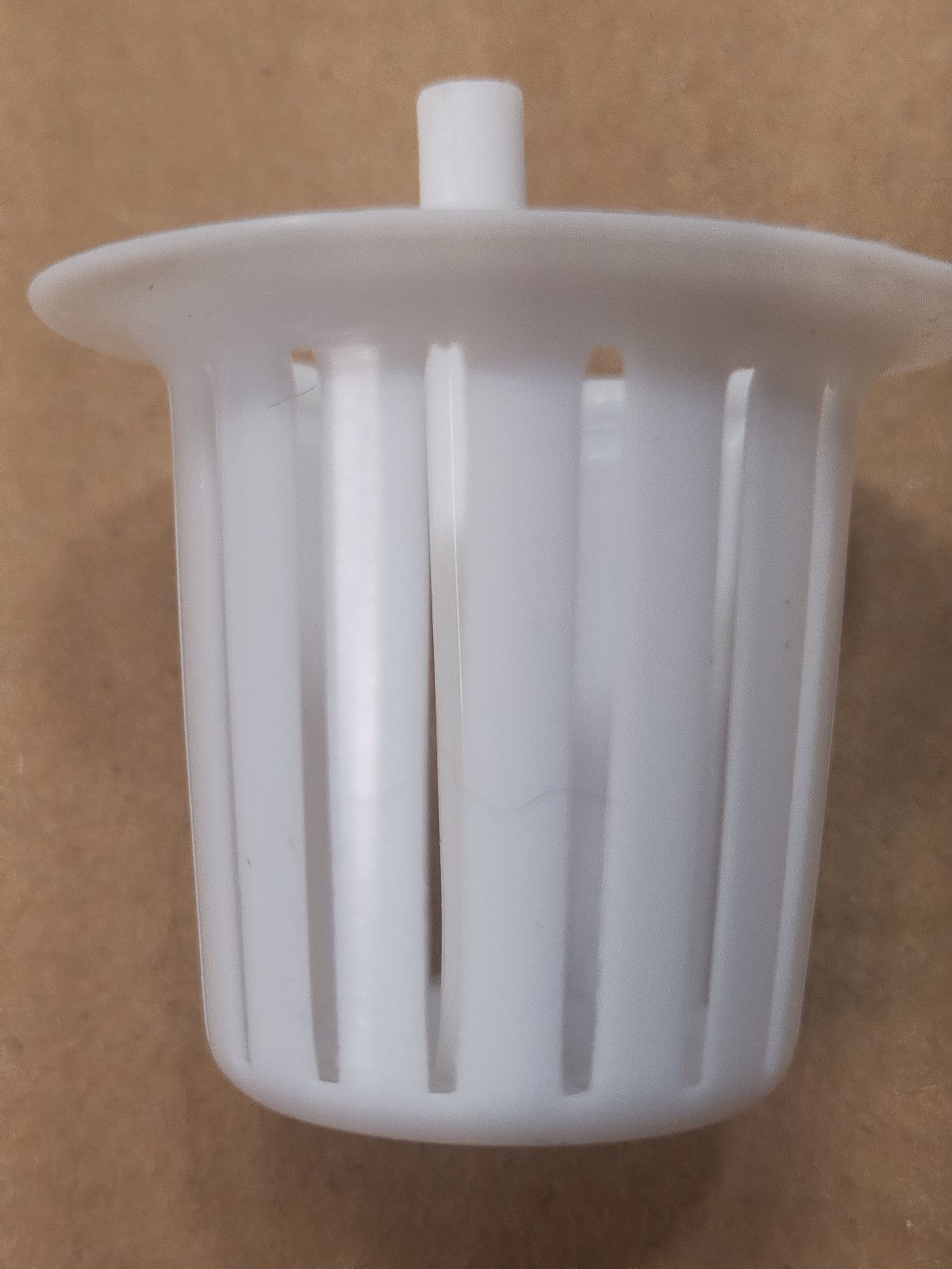 Benco Dental Disposable Evacuation Traps 1-5/8″, P/N 5355-993 Box of 123 – READ!