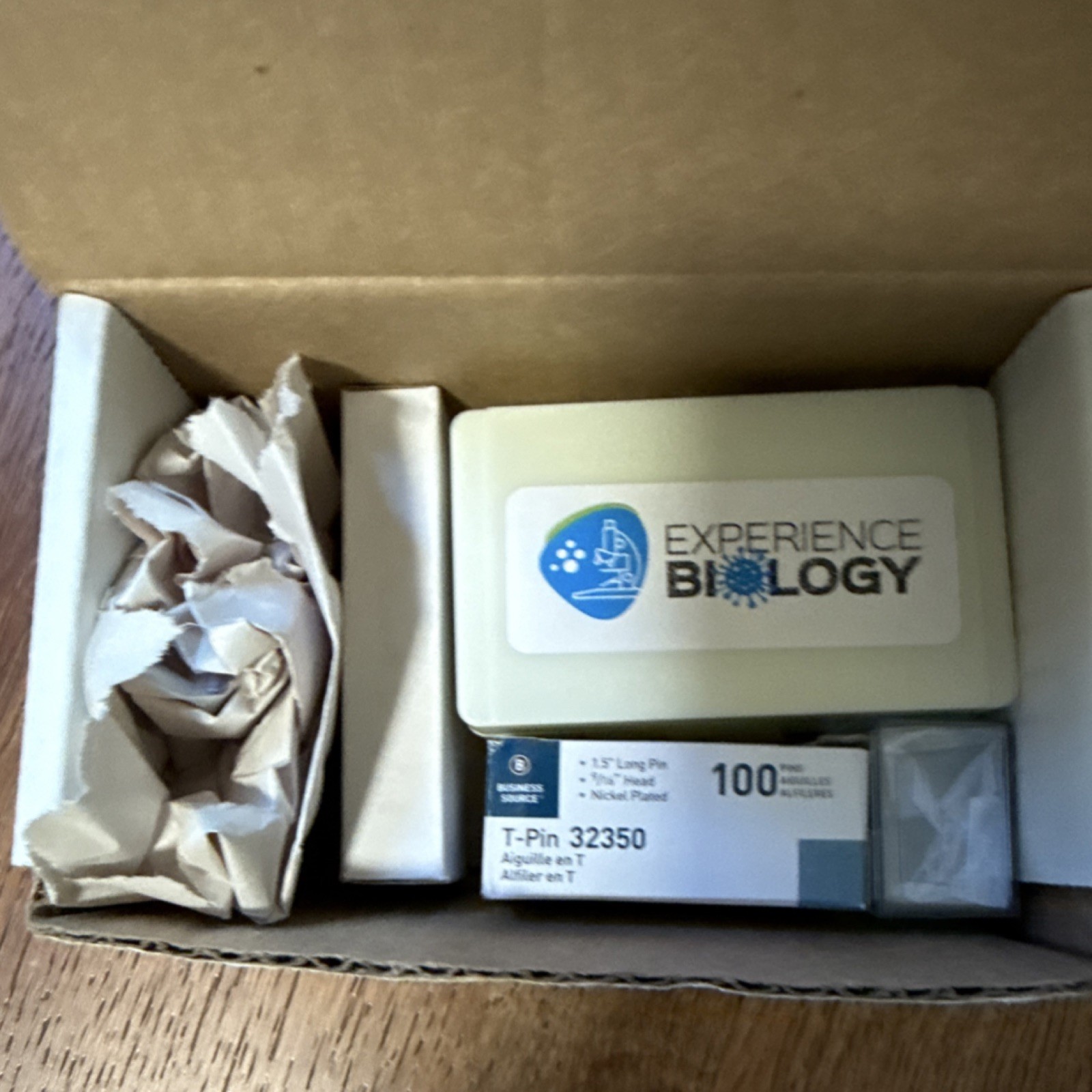 Experience Biology Laboratory Supply Kit w/ Dissection Tools, Slides, Test Tubes